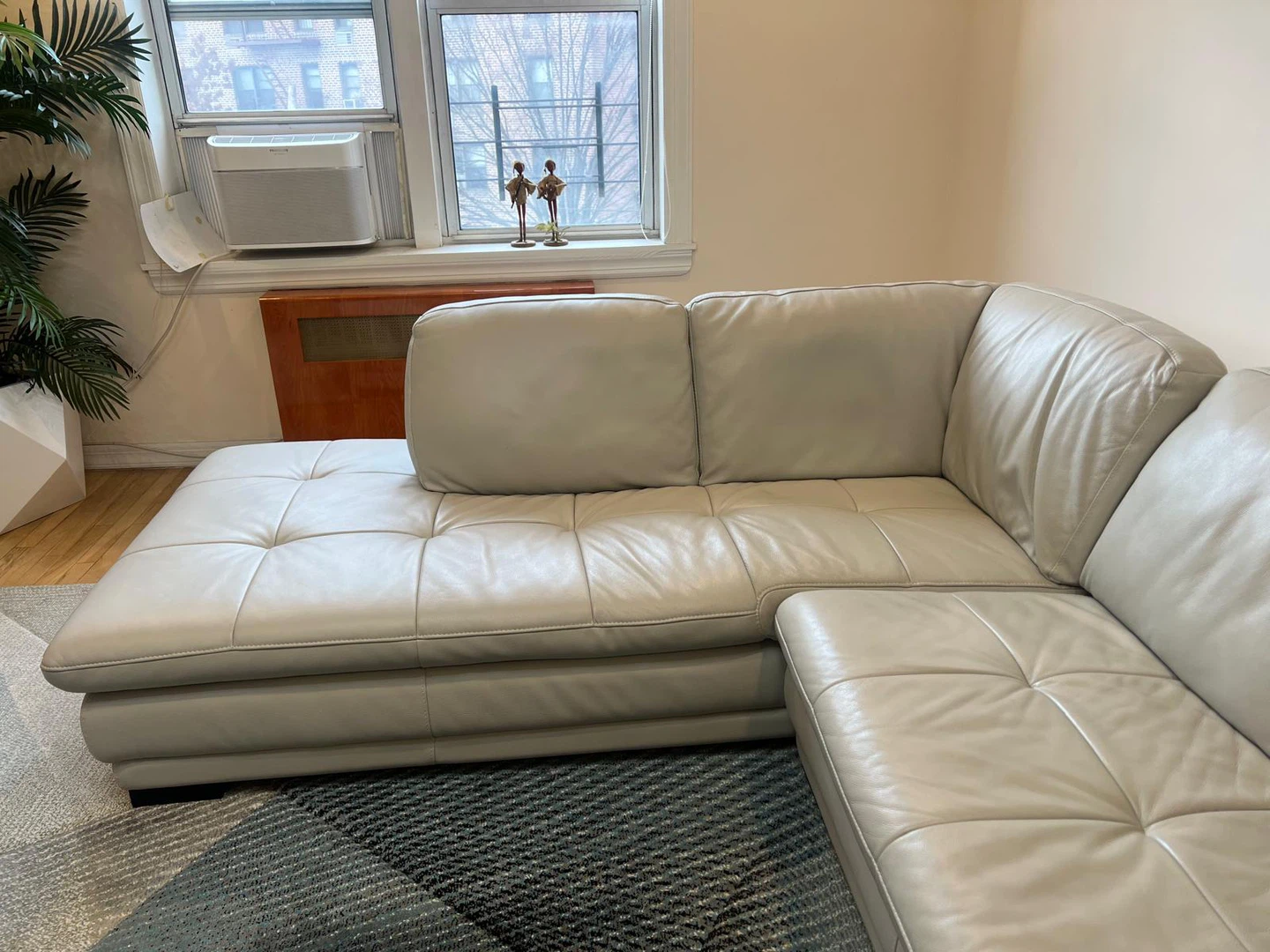 Beige Leather Sectional Sofa - Comfortable & Stylish - photo 3