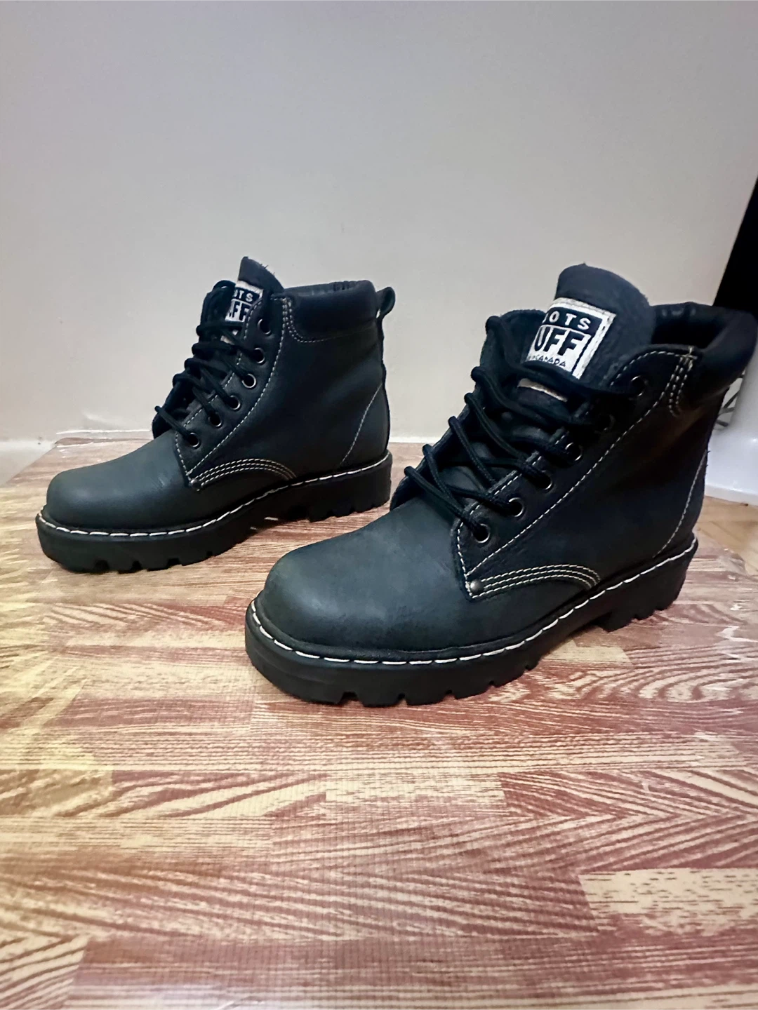 Roots Tuff Black Boots - Size 9 - photo 5