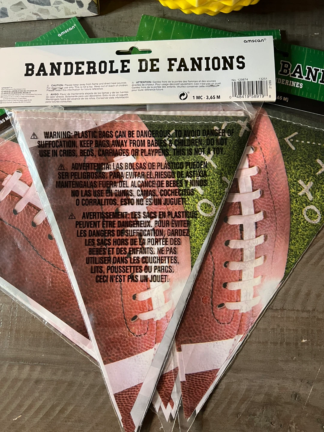 Amscan Pennant Banner - Football Theme 12 X 4 =48 - photo 3