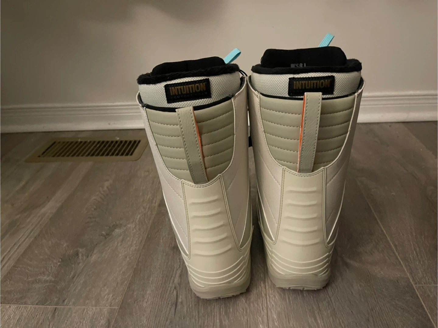 K2 Haven Snowboard Boots - Size W8 - photo 4