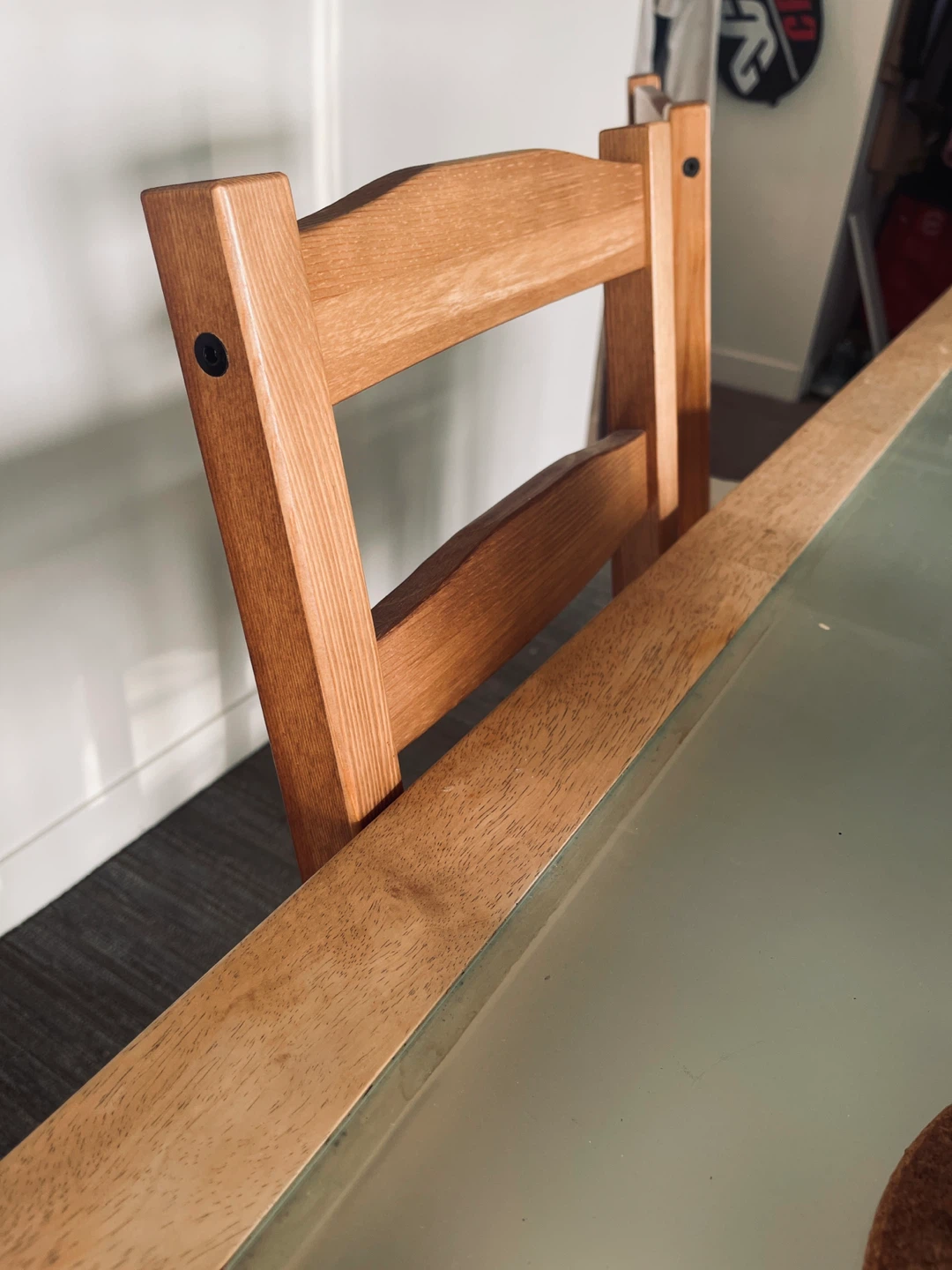 Glasstop Dining Wooden Table with 4 matching Cushioned Chairs - photo 5