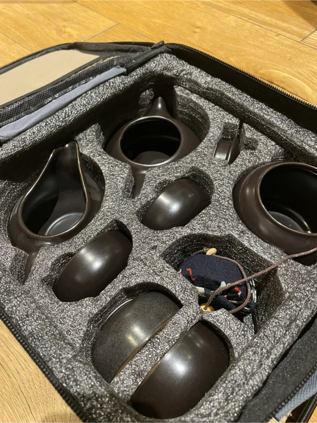 Portable Tea Set with Travel Case - photo 2