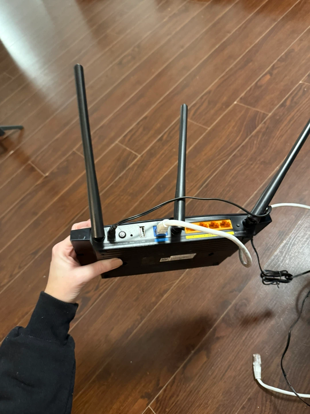 TP-Link AC1750 Wireless WiFi Router - photo 4