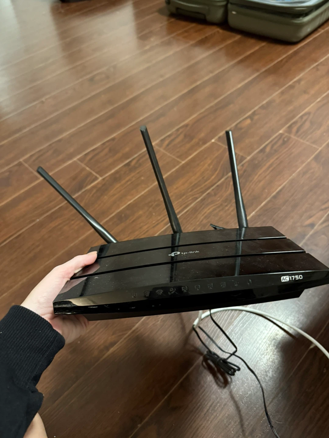 TP-Link AC1750 Wireless WiFi Router - photo 2