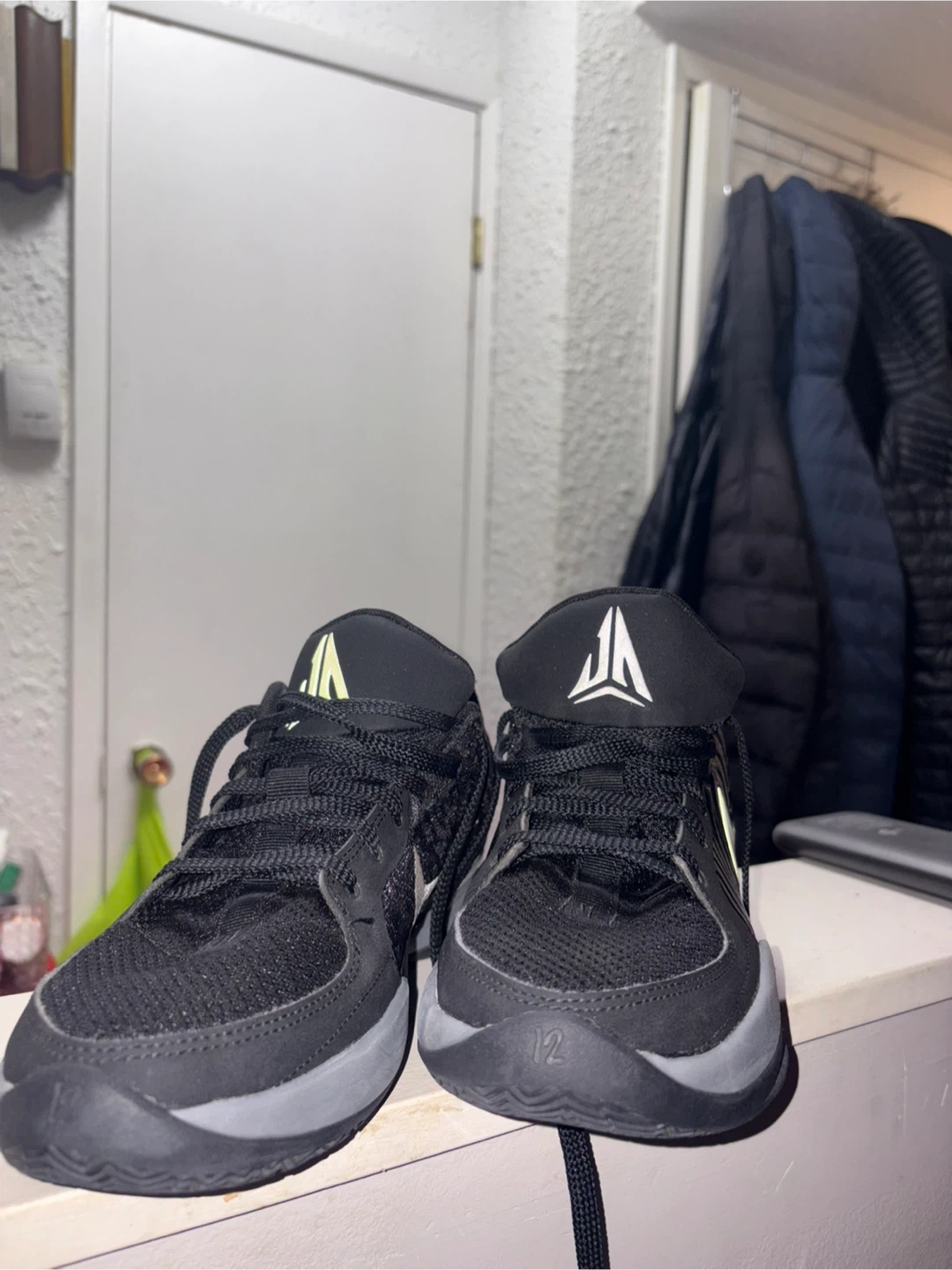 Nike unisex Ja Morant 2 Basketball shoes size 8.5 - photo 3