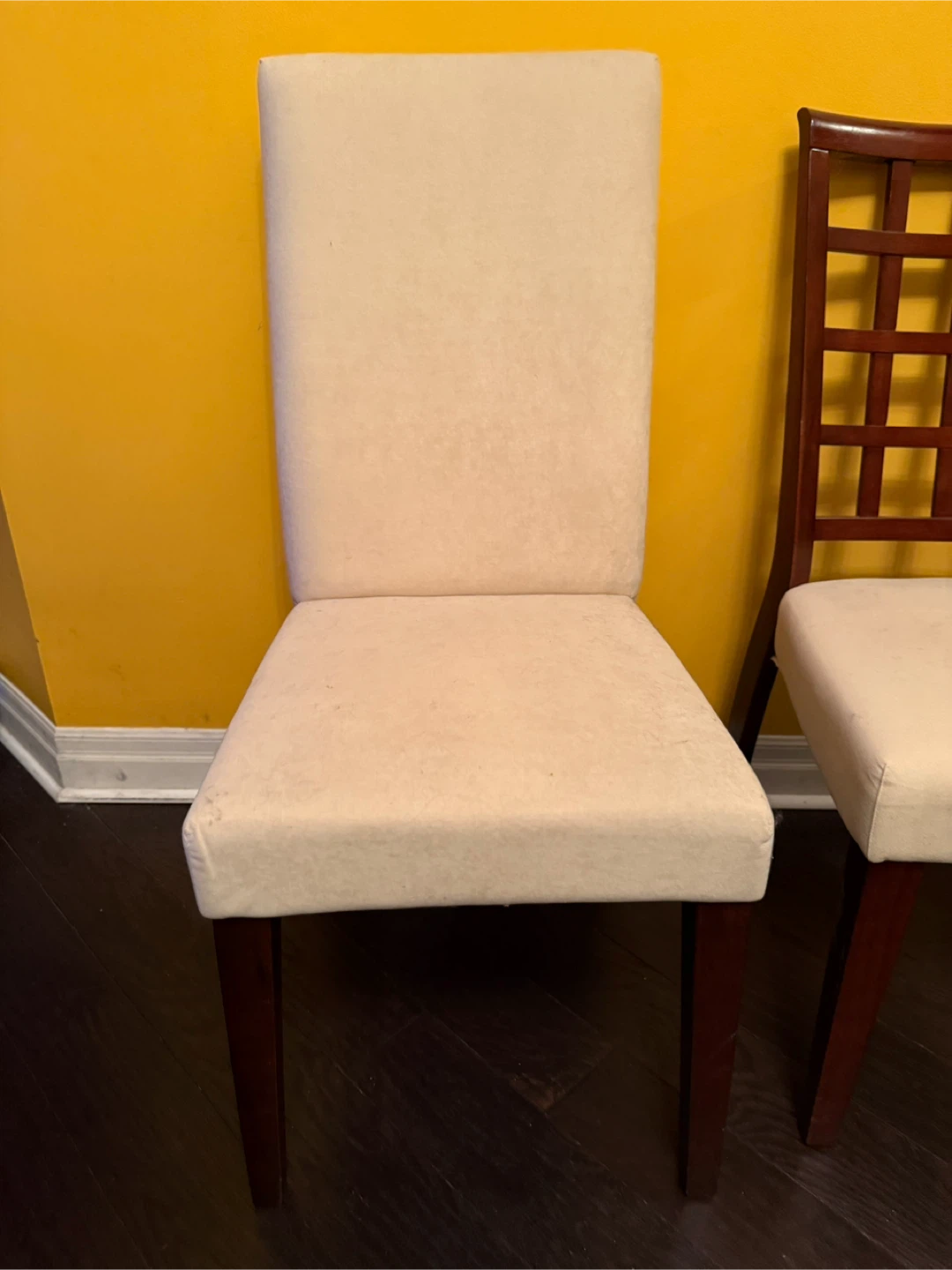 (4) Dining Chairs - Set of 4 (2 of each style) - photo 3