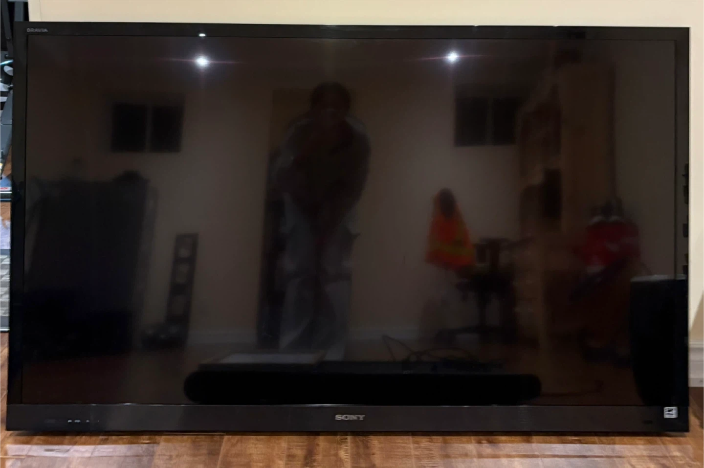 60” Sony Bravia TV KDL60EX720 - photo 4