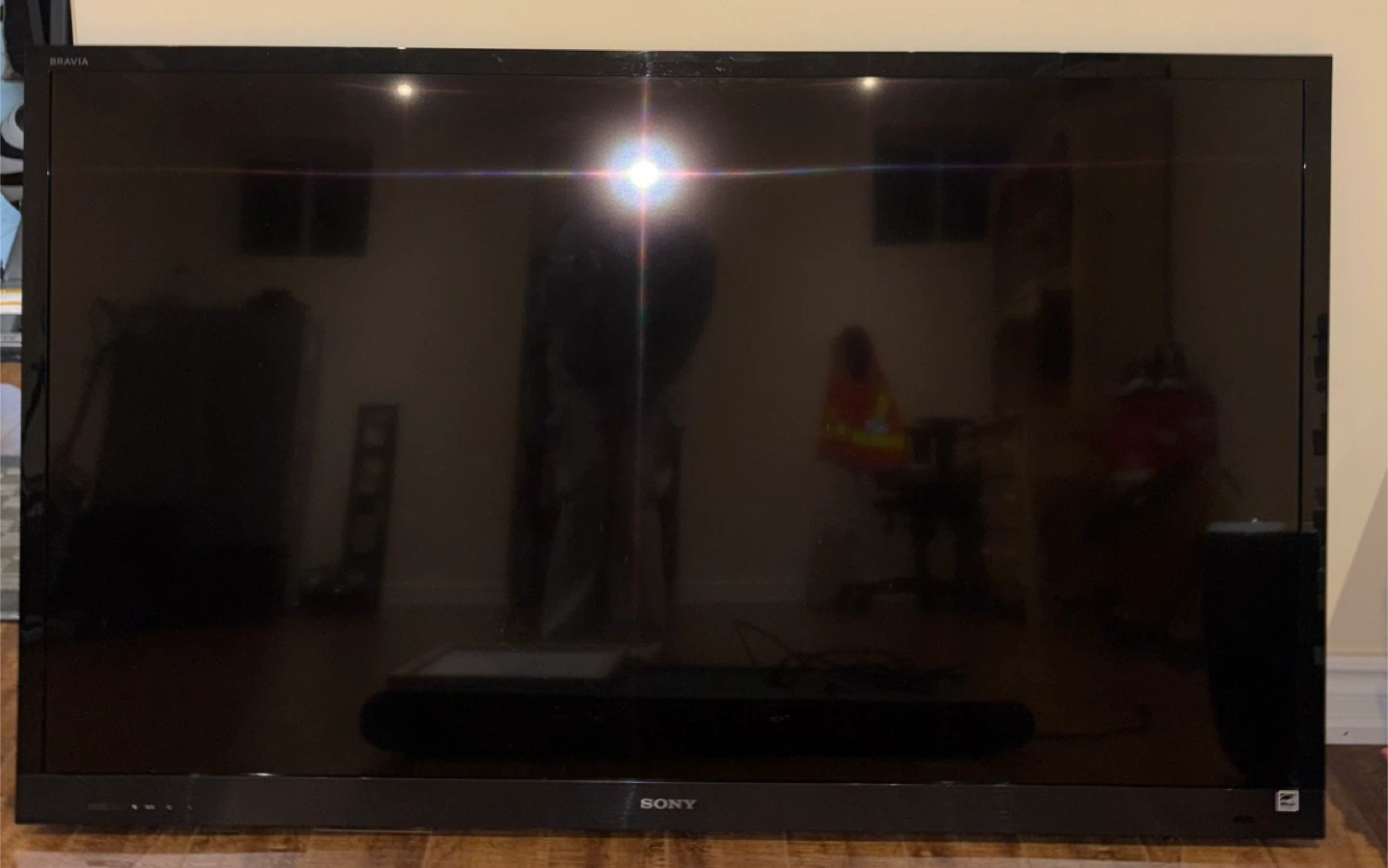 60” Sony Bravia TV KDL60EX720 - photo 3