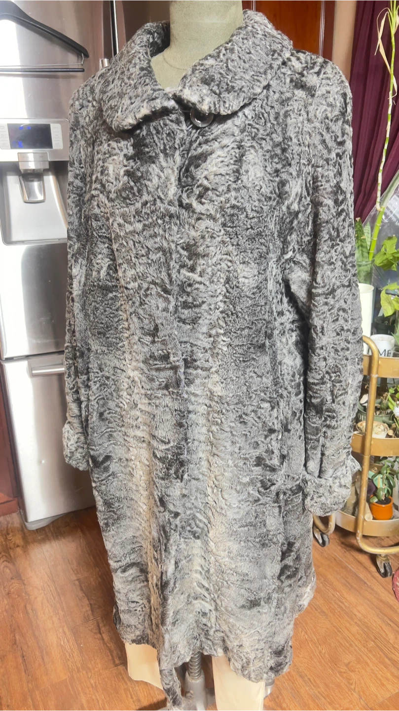 Vintage Gray-wool WomenFur Coat