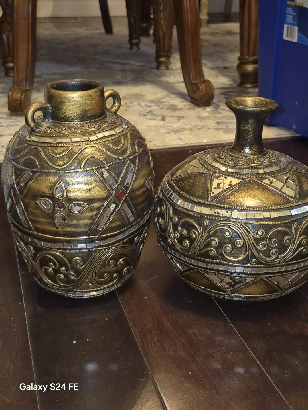 Decorative Gold Vases - Set of 2 - photo 2