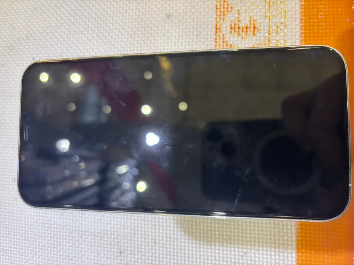 Apple iPhone 12 Pro Max - Silver