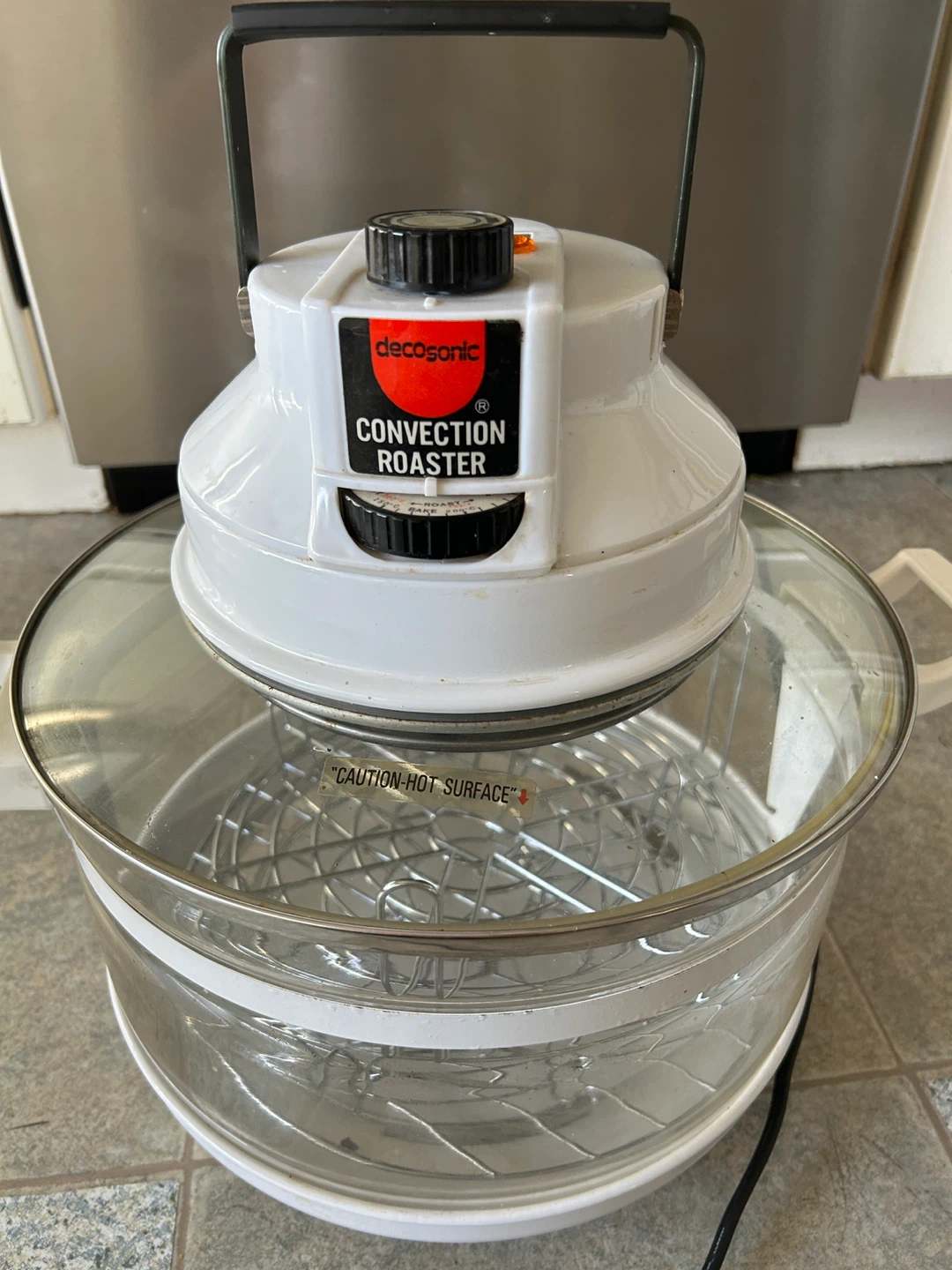 Roasts, bakes, grills, reheats & defrosts—fast, even cooking