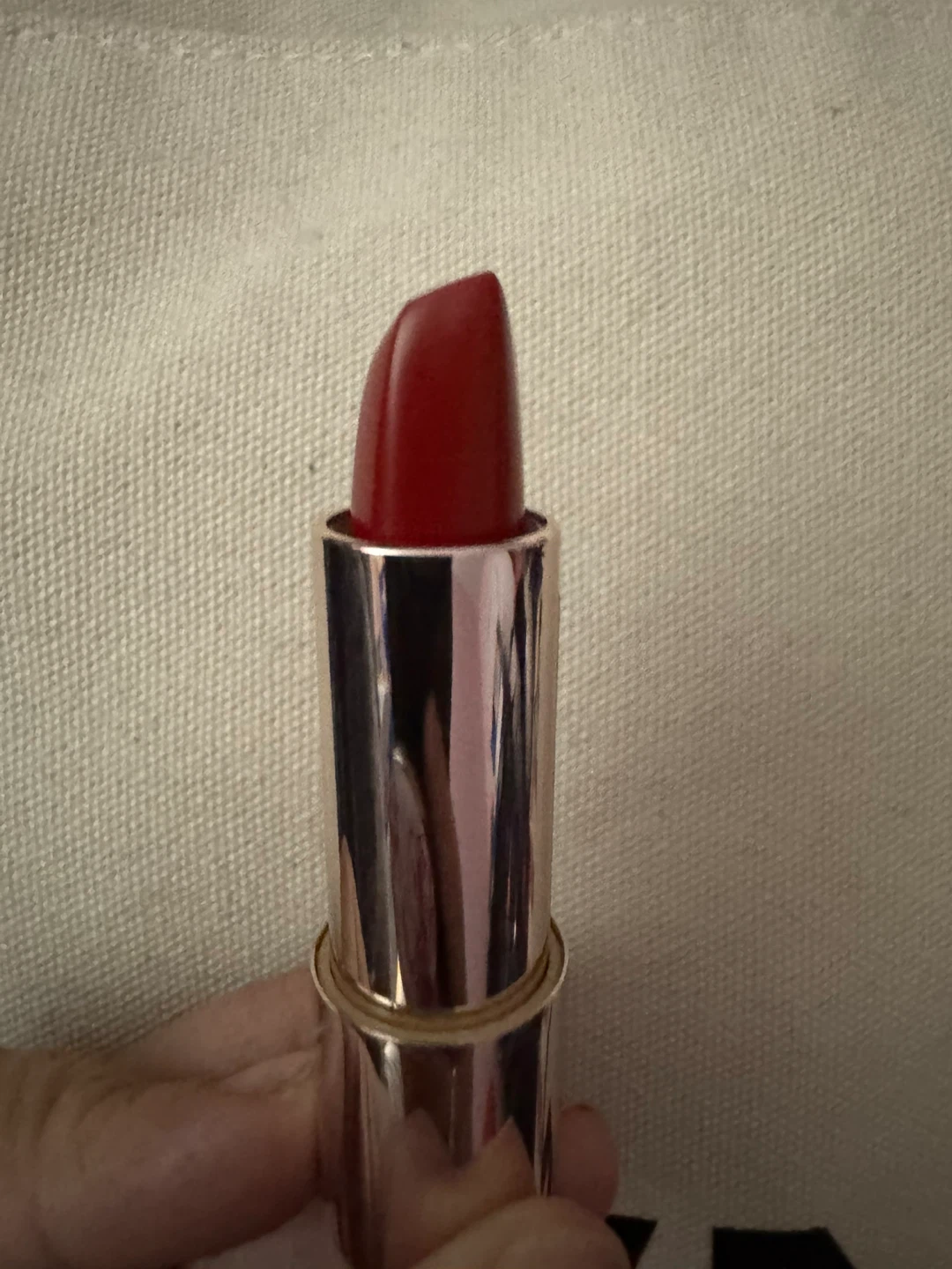 Fenty Beauty Lipstick & Foundation - photo 2