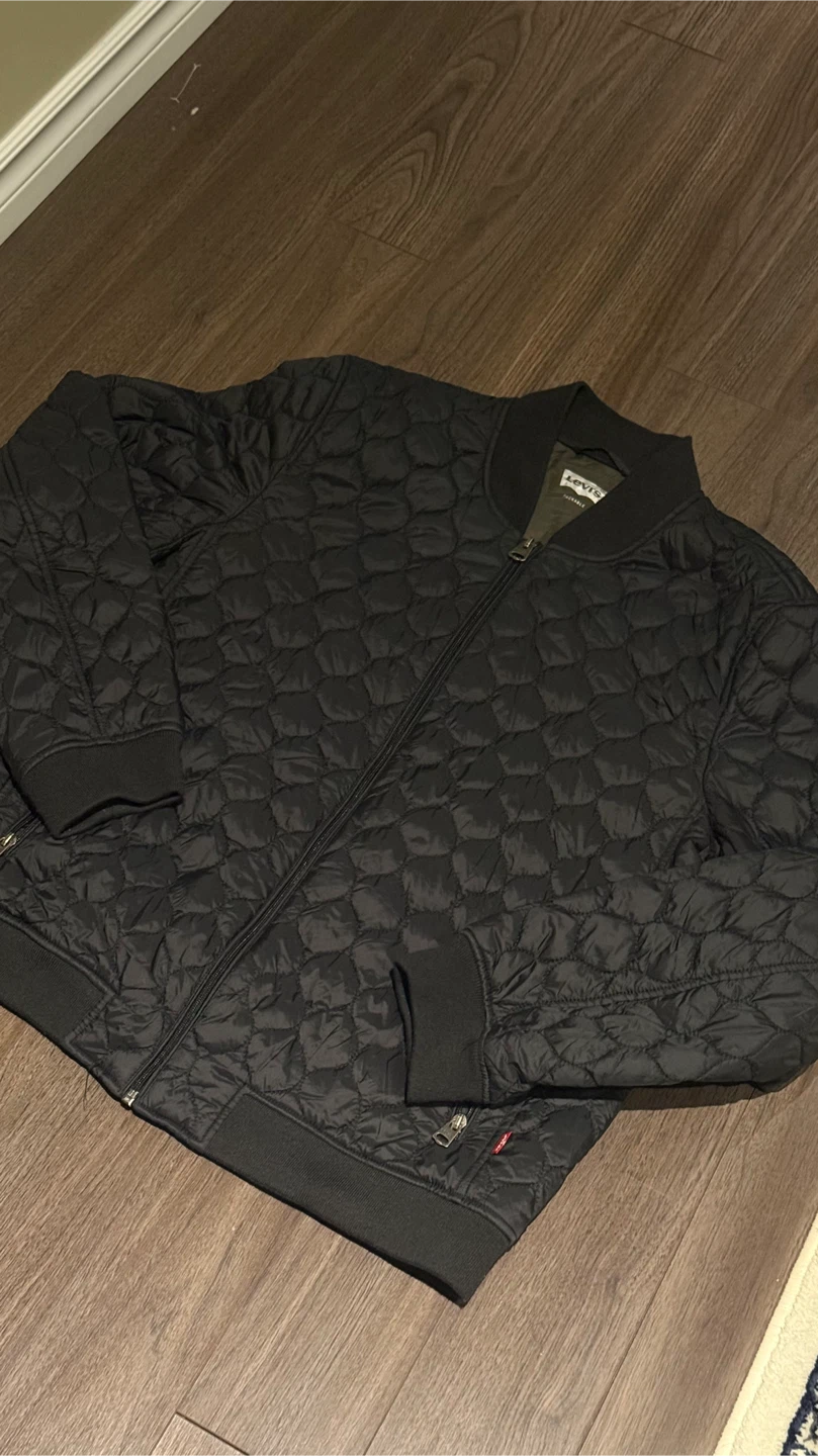 Levi's Quilted Bomber Jacket