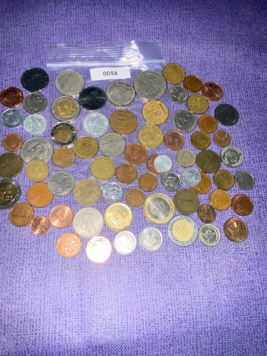 Mixed World Coins  70 pieces - photo 4