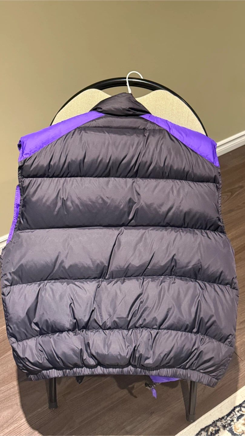 Columbia Puffer Vest - Size M - photo 5