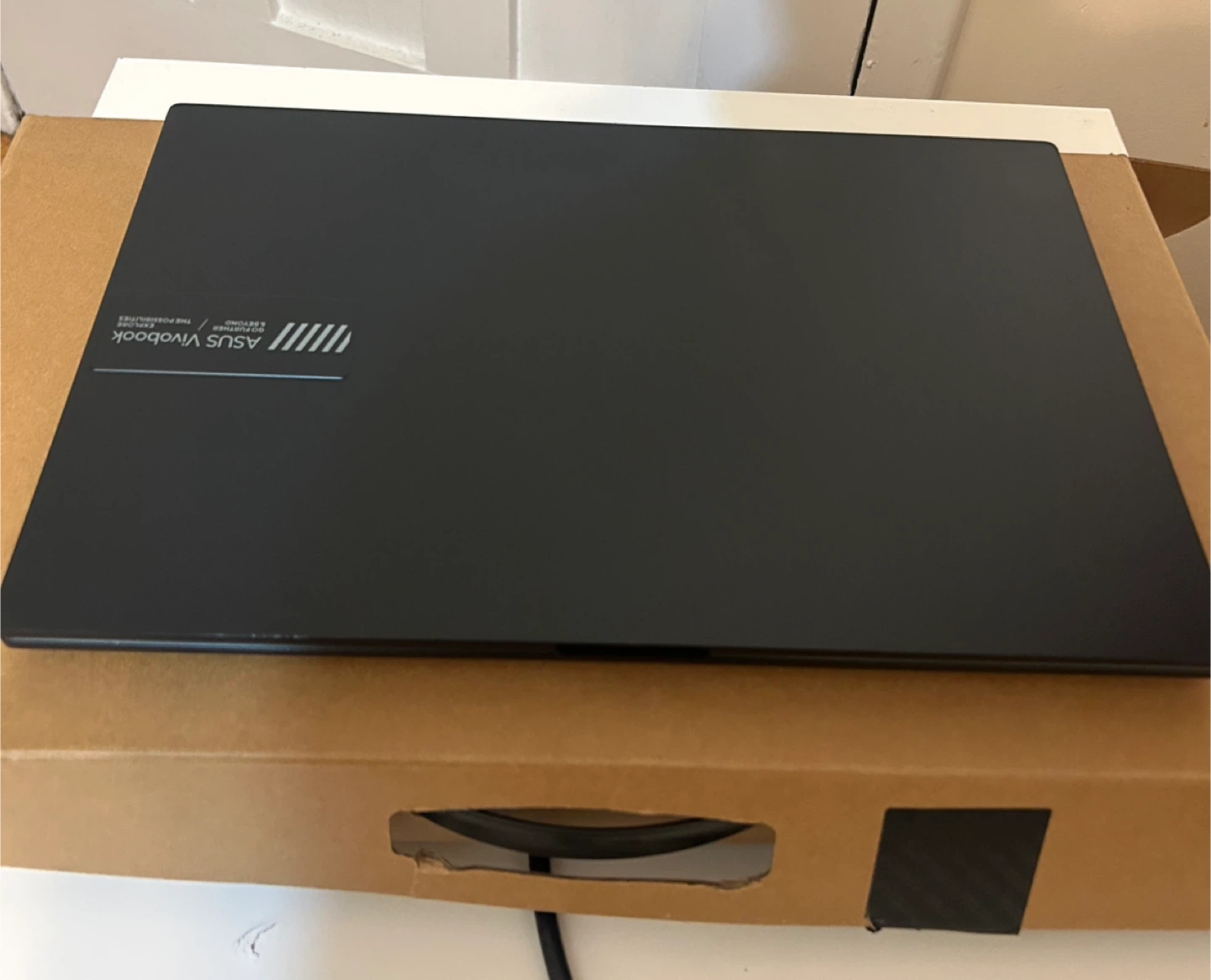 Asus Vivobook AMD Ryzen 5 7520U with Radeon Graphics - photo 3