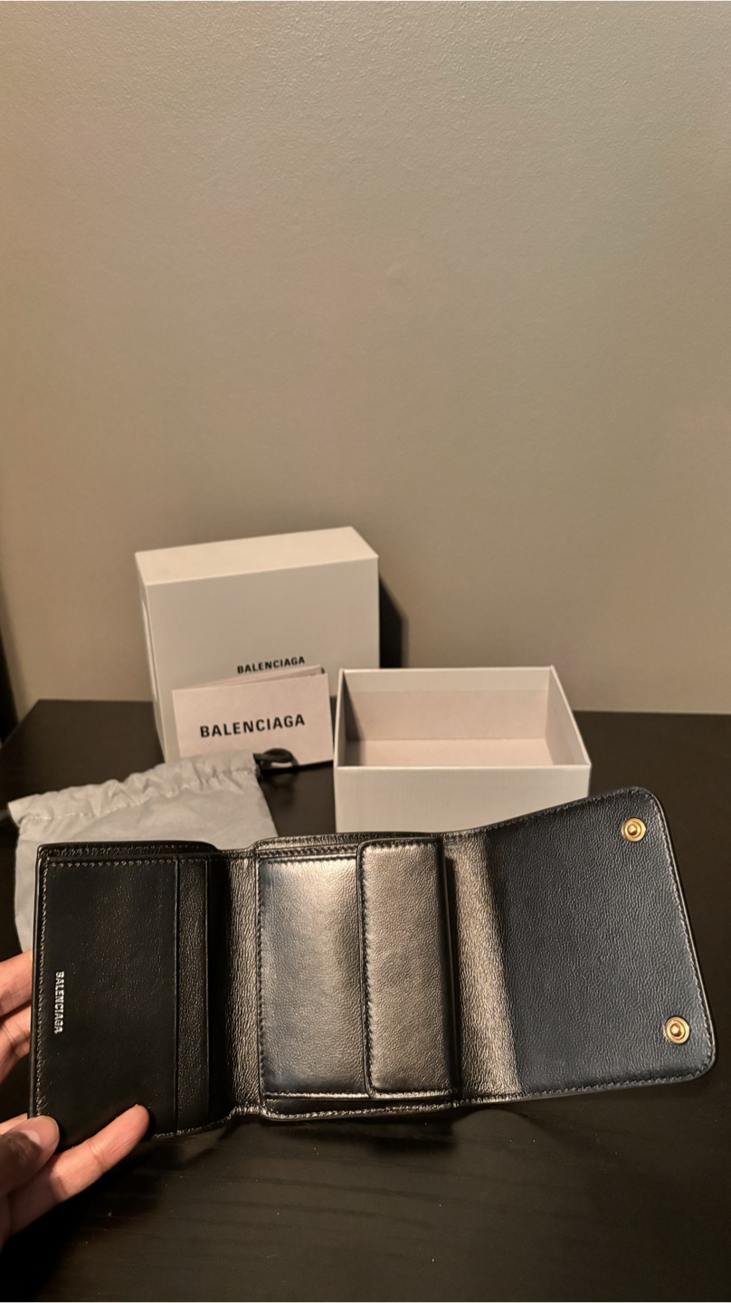 *NEW* Balenciaga Men’s wallet - photo 3