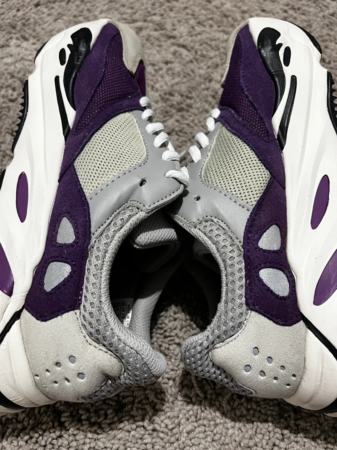 Adidas Yeezy 700 V1 Mauve Purple Sneakers - Size 6.5 - photo 5