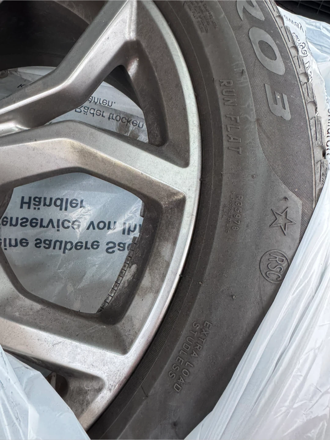 4 set of BMW 245/50 R19 105V M+S Tire & Rim - photo 3