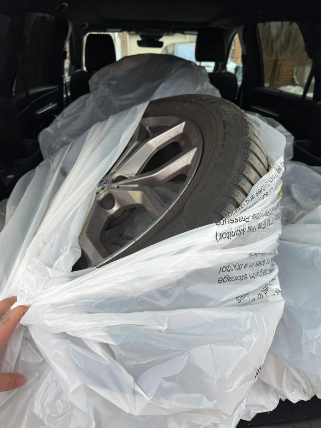 4 set of BMW 245/50 R19 105V M+S Tire & Rim - photo 4