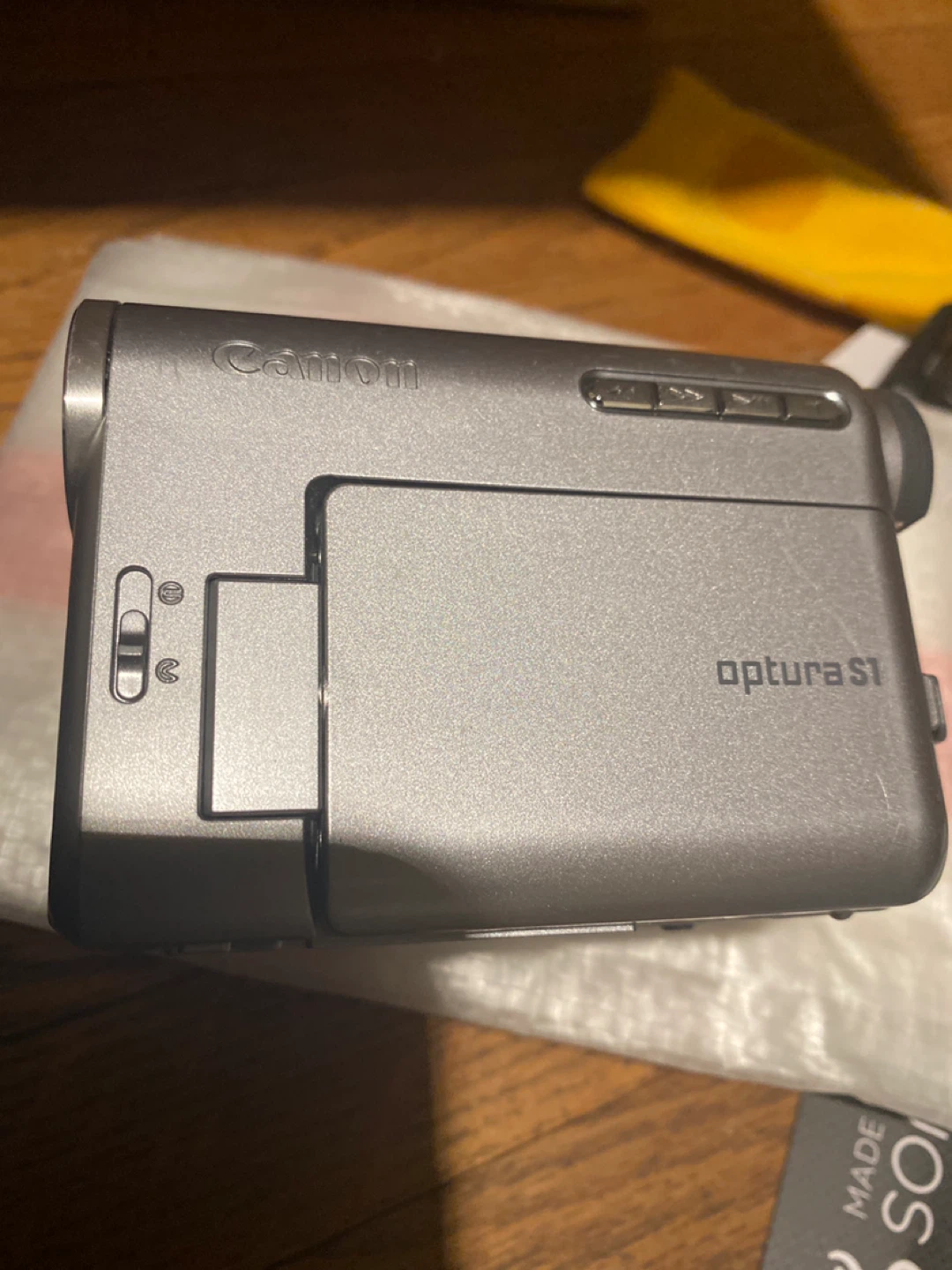 Canon Optura Si Camcorder - photo 2