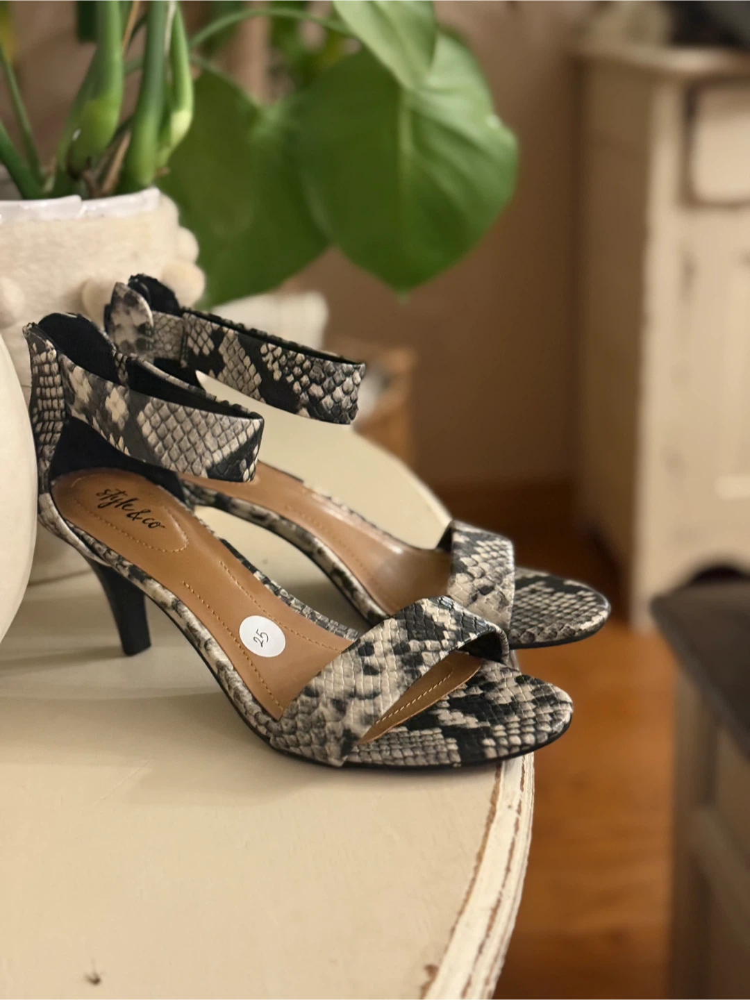 Style & Co. Snakeskin Heels, Size 7.5 - photo 2