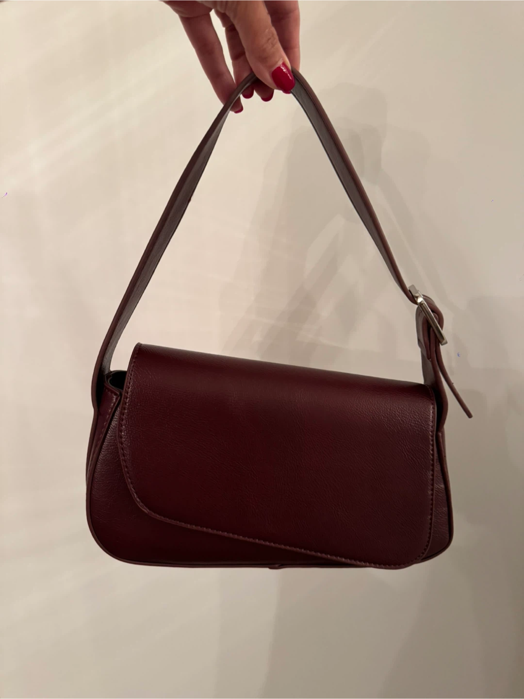 BCBGMAXAZRIA Burgundy Shoulder Bag - photo 2