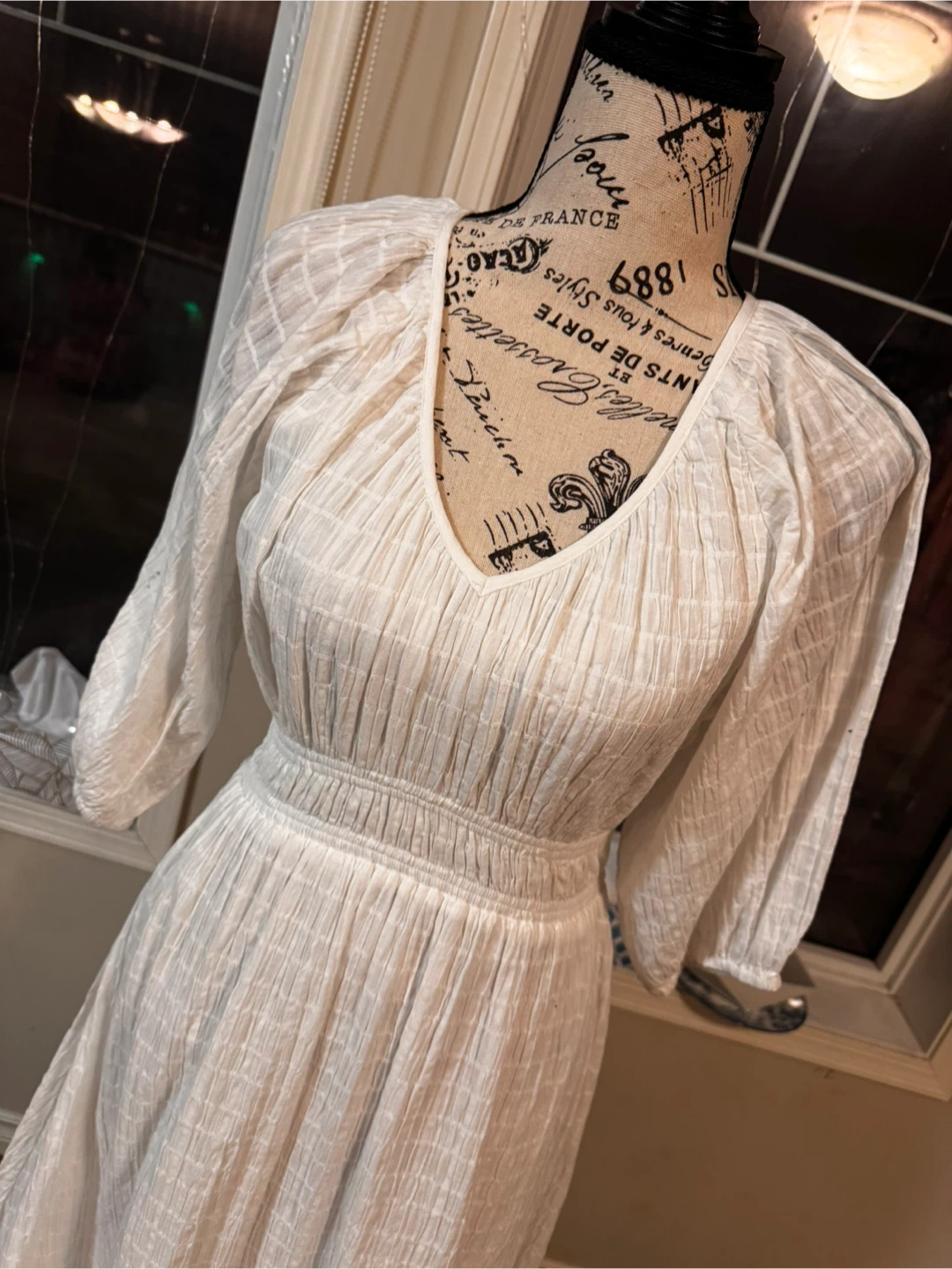 White Long Sleeve Dress size Small - photo 2
