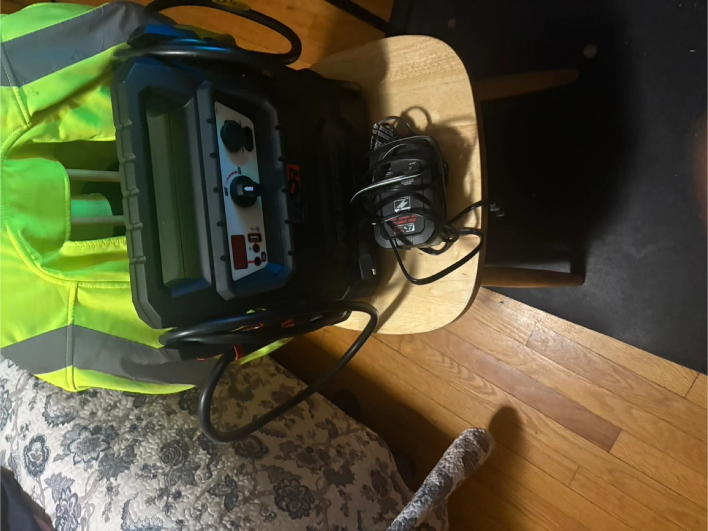 LSR Proseries Jump Starter - photo 3