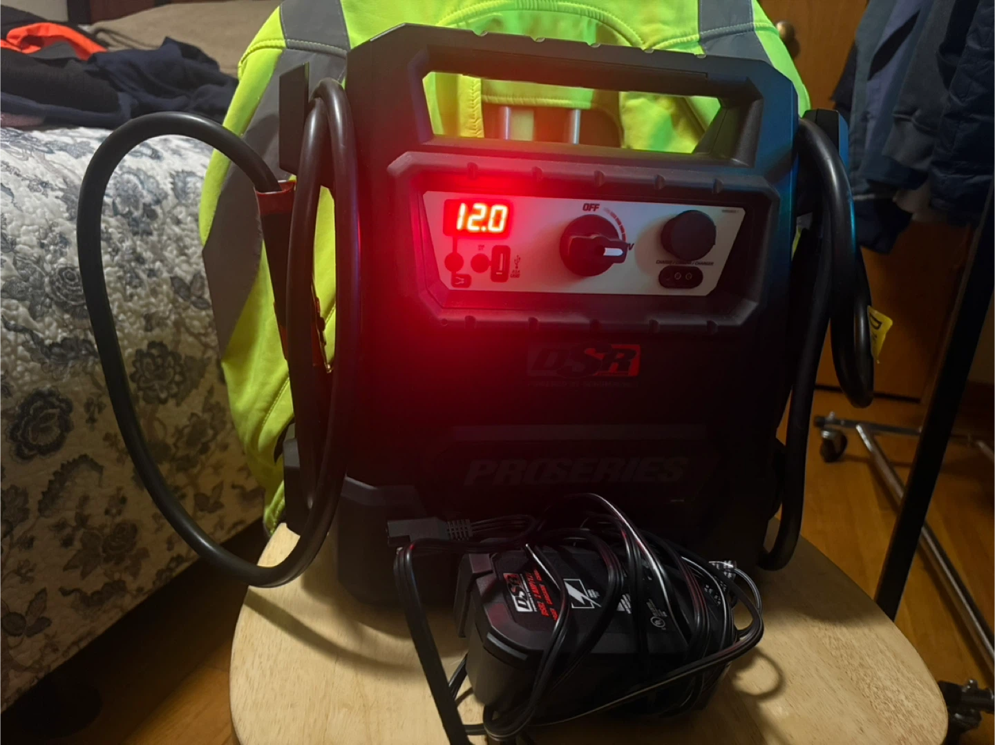 LSR Proseries Jump Starter