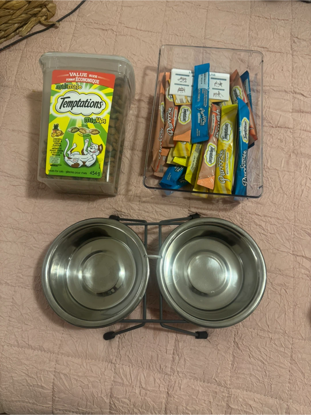 Temptations Mixups & Purrrr-ee Cat Treats