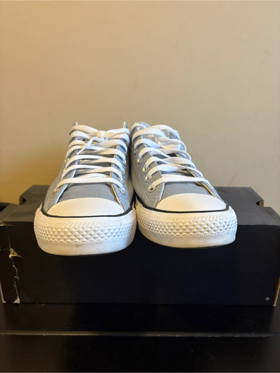 Men’s Size 11.5 Converse Chuck Taylor All Star Ox - photo 2