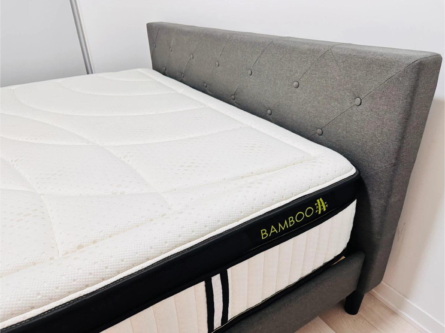 King Size bed with Bamboo Mattress - photo 2