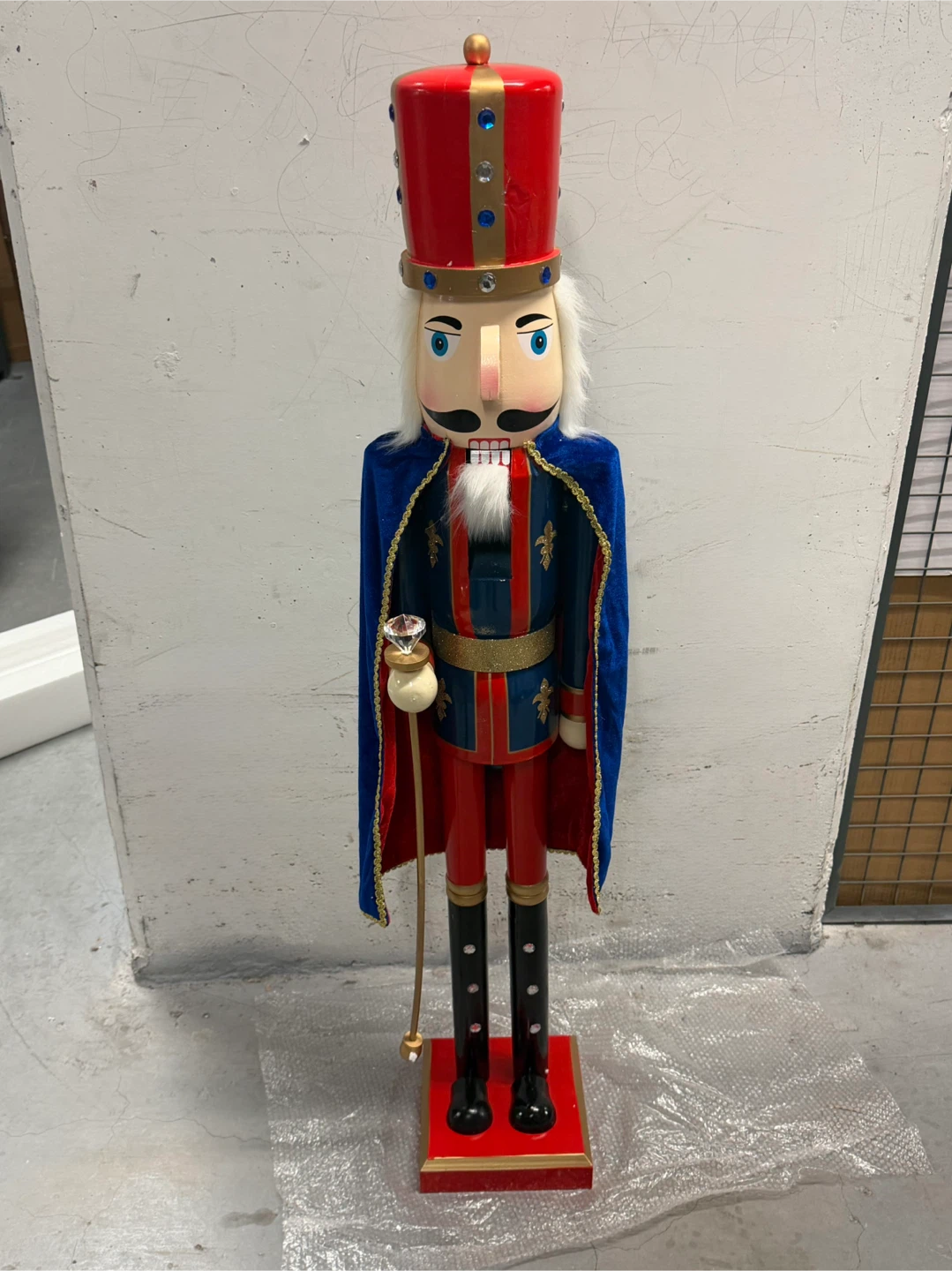 Large Decorative Nutcracker - photo 3