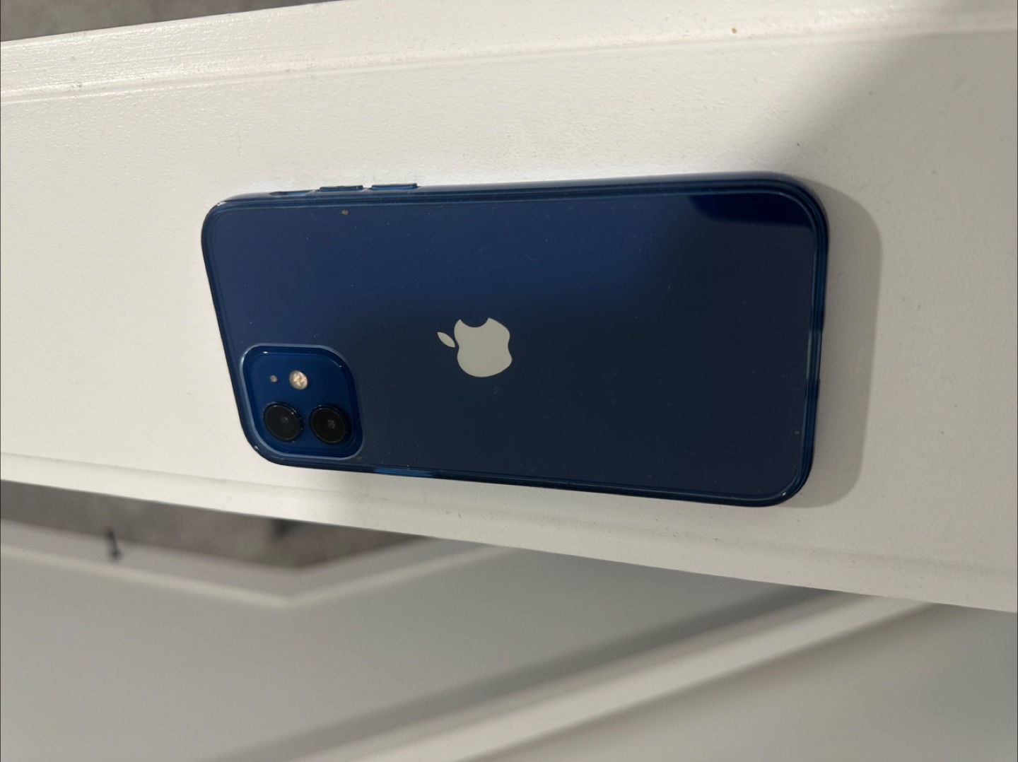 iPhone 12 – Like New | Unlocked. No scratches, no damage. - photo 4