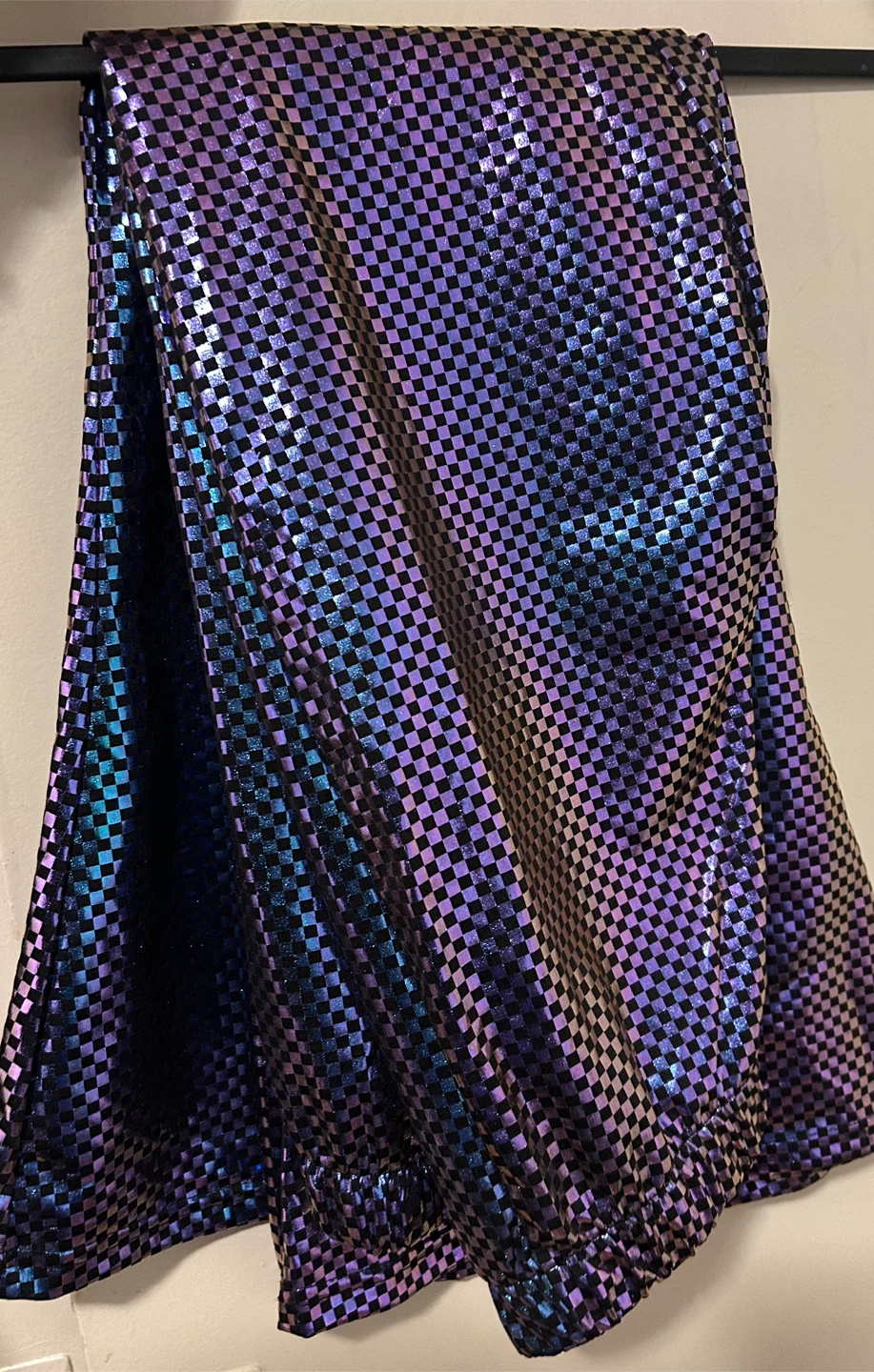 Shiny 80’s Disco Ball-themed set (top & bottom) - photo 3
