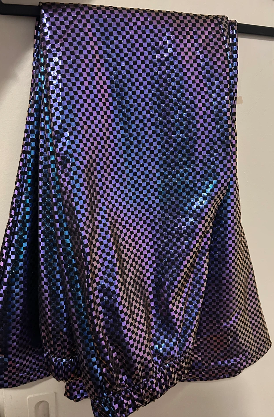 Shiny 80’s Disco Ball-themed set (top & bottom) - photo 2