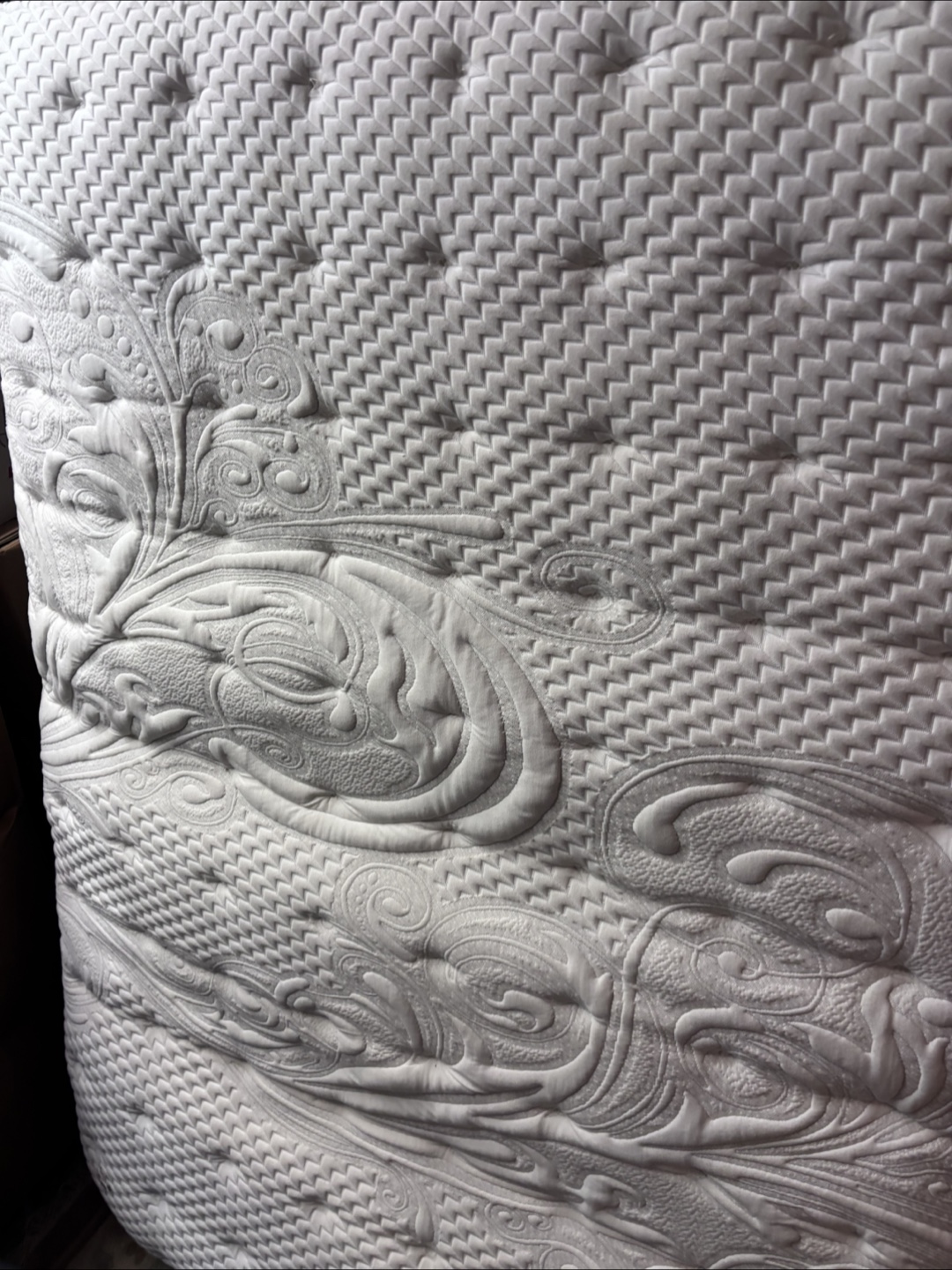 Kingsdown Distinction Landmark Mattress - photo 3