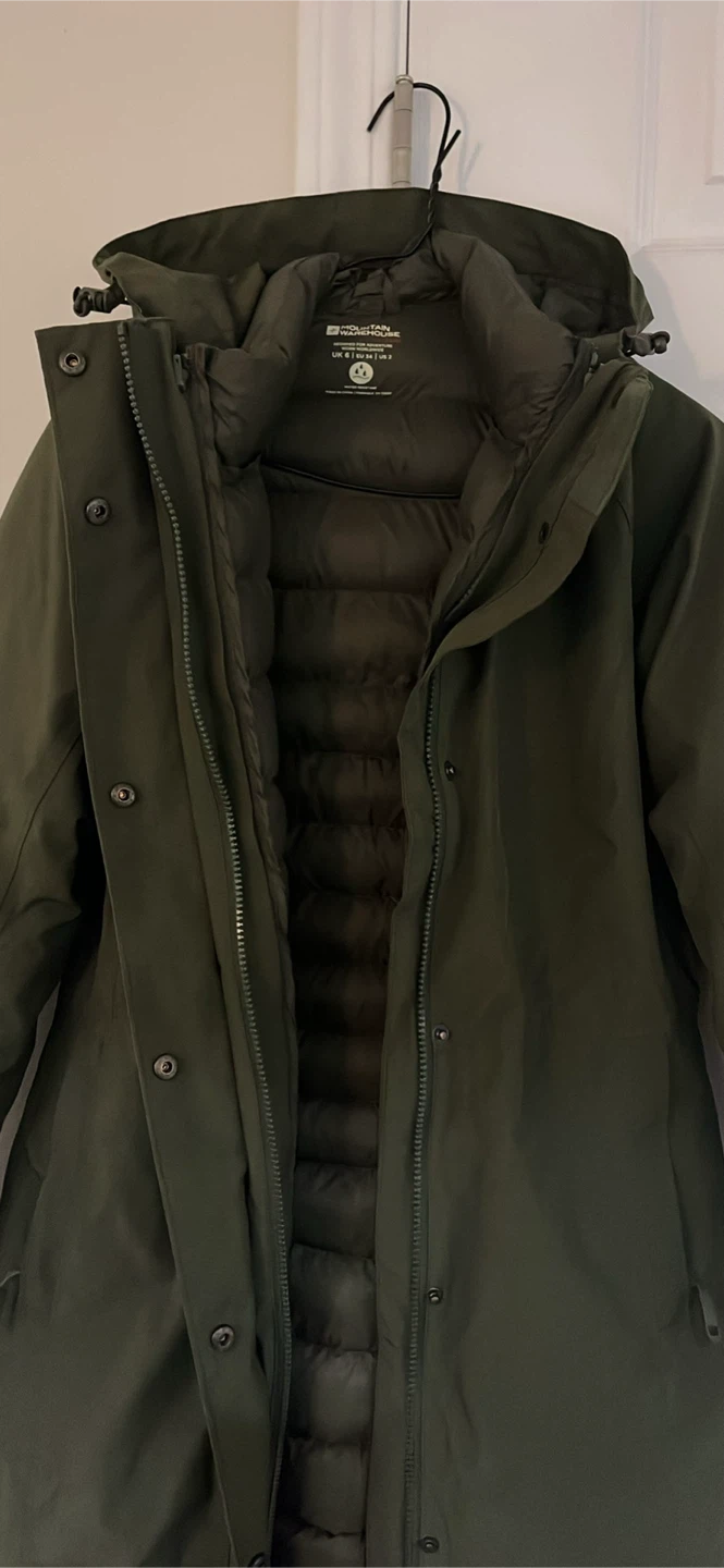Mountain Warehouse Winter Jacket - Size 4 (US) - photo 3