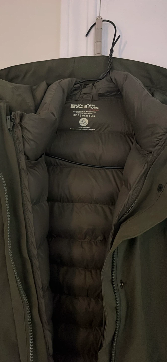 Mountain Warehouse Winter Jacket - Size 4 (US) - photo 4
