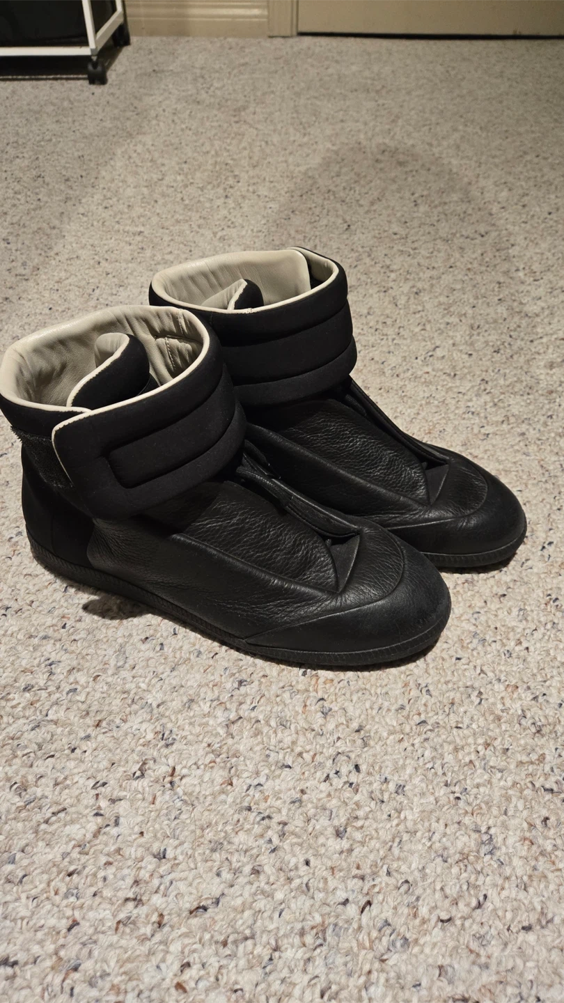 Maison Margiela Black Leather High-Top Sneakers Size 22 - photo 2