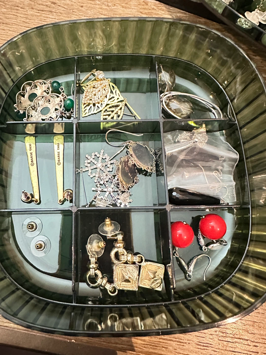 Green Jewellery Organizer
