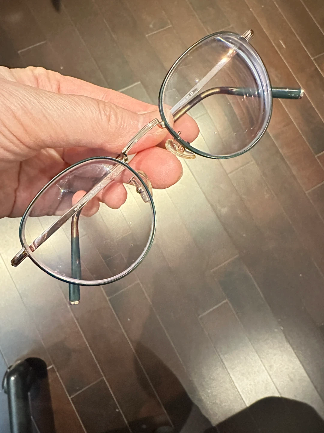 Eyeglasses frame