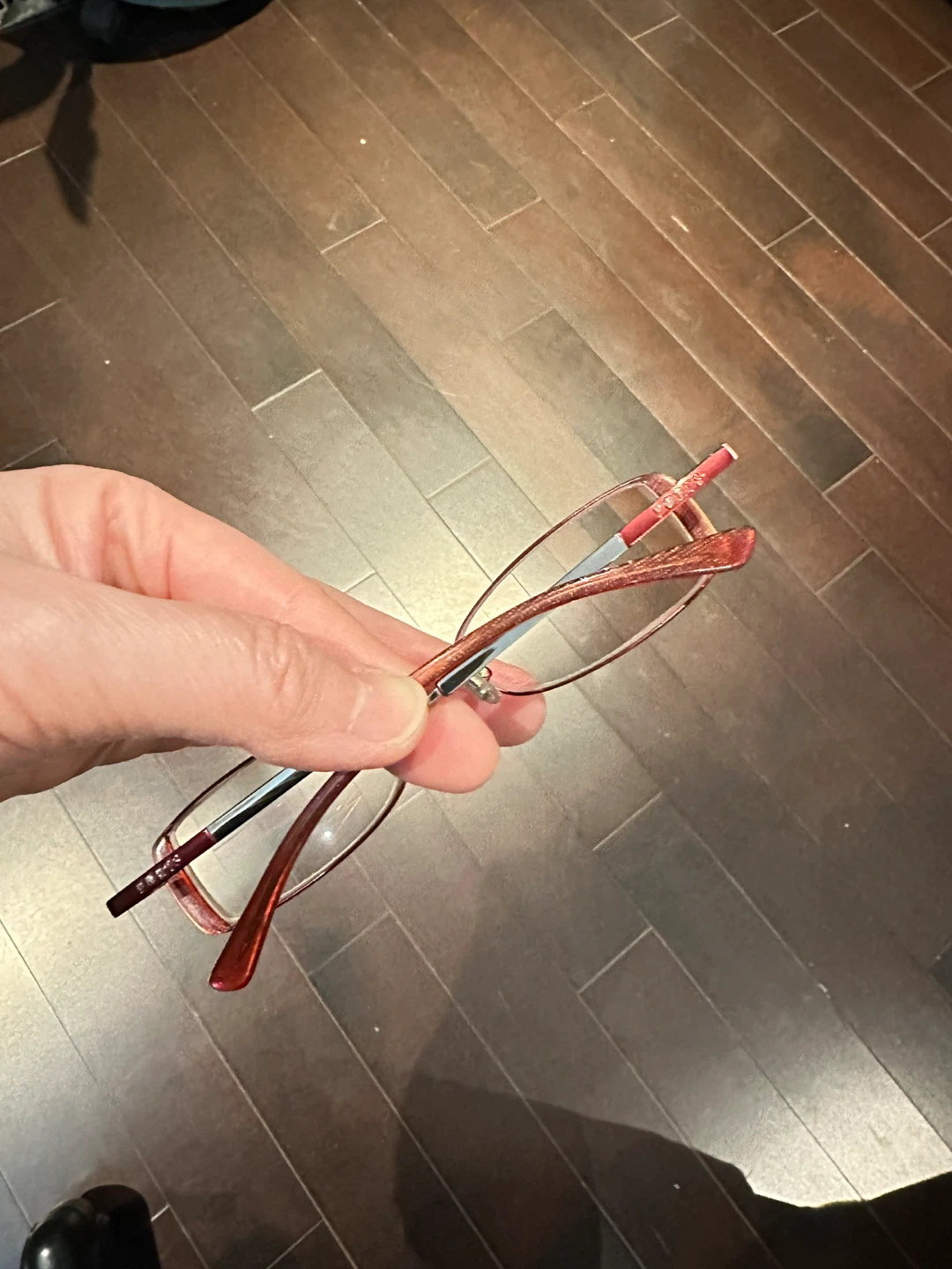 Red Eyeglasses - photo 2