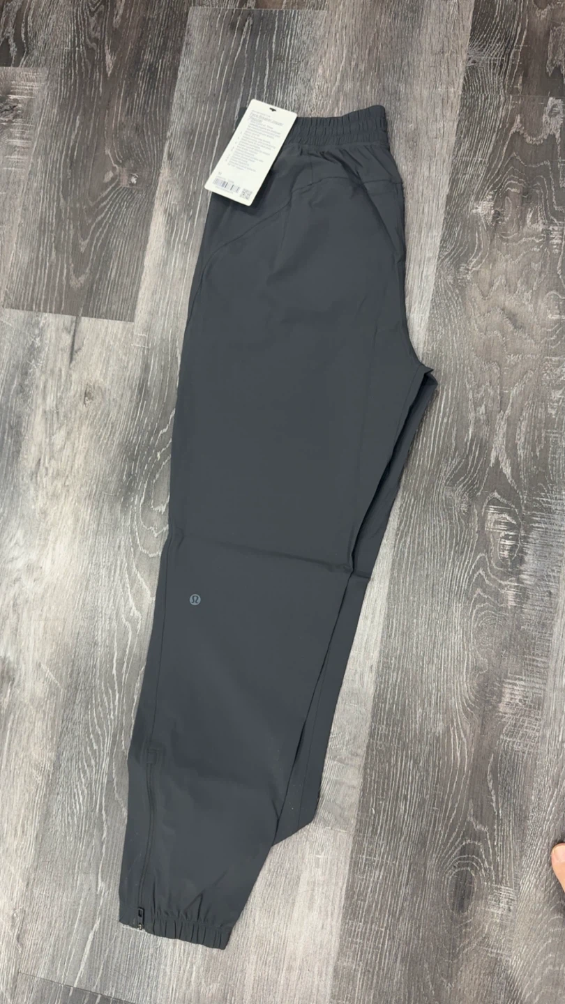 Lululemon Pace Breaker Jogger - Graphite Grey, M - photo 2