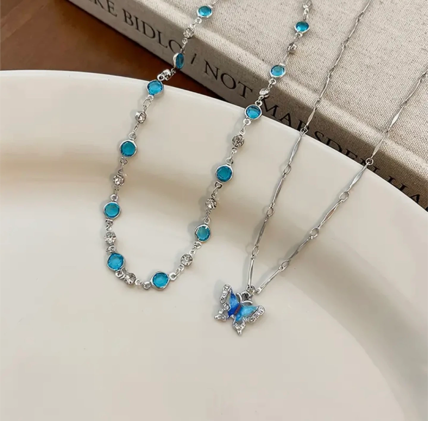 Butterfly Pendant Necklace Set - Blue - photo 4