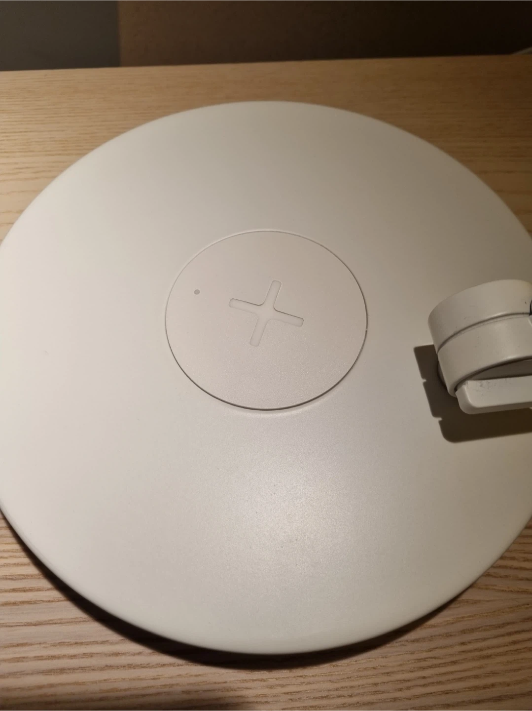 IKEA NYMÅNE White Work Lamp w/ Wireless Charging - photo 5