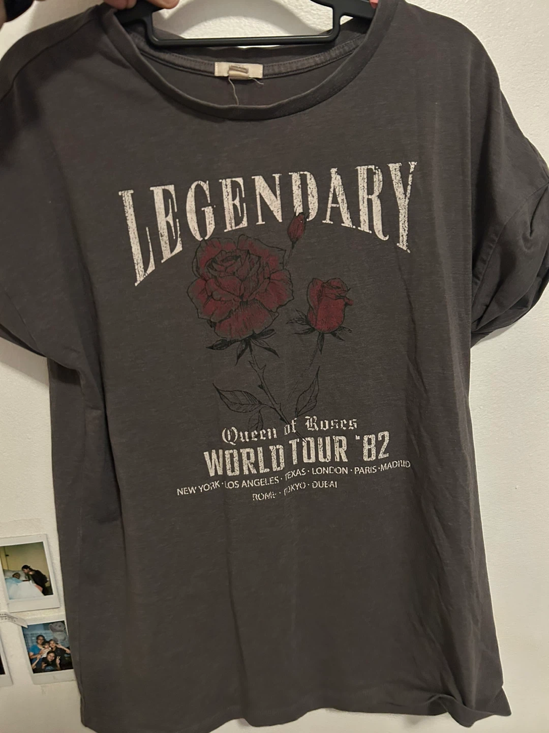 Legendary Roses Graphic Tee - photo 2