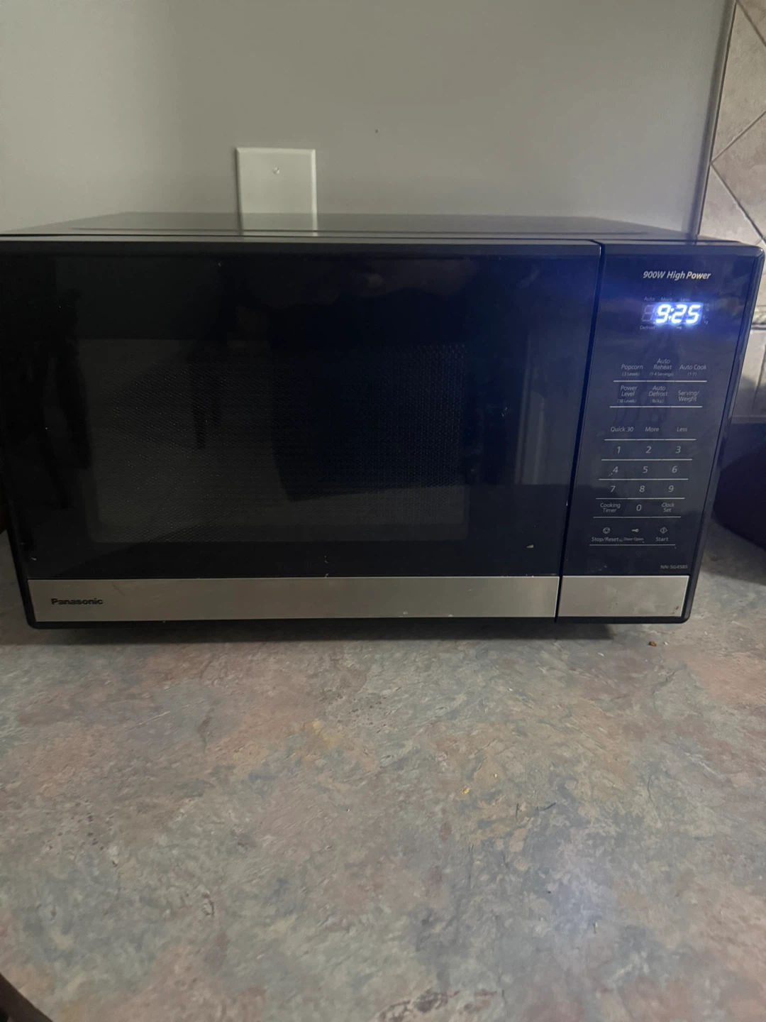 Panasonic 900W High Power Microwave - photo 2